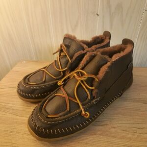 L.L. Bean Men's Leather Moccasin Fur-Lined Slippers - Brown - Size 11